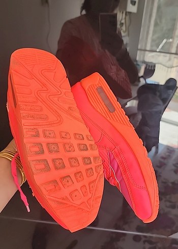 Pembe Nike Kadın Yüksek Topuklu Spor Ayakkabı - Görsel 7
