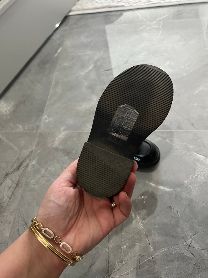 Zincir Detaylı Siyah çocuk loafer - Görsel 3