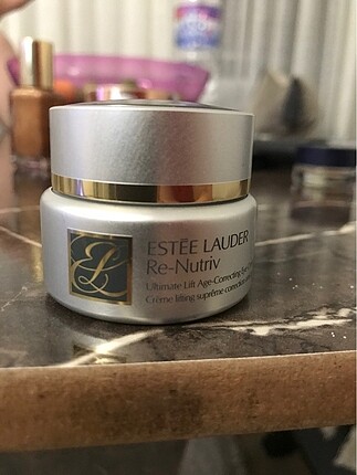 Estee lauder