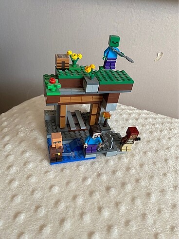 Lego oyuncağı