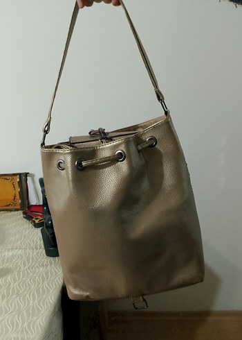 İşlemeli pullu Bej Deri Kadın Çanta - Görsel 2