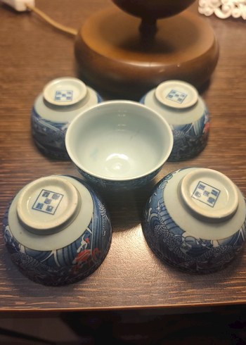 Mavi Ejderha Desenli Seramik Çay Fincanı - Görsel 3