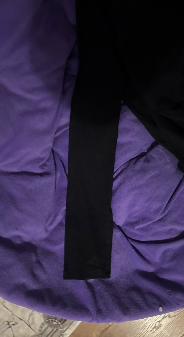 Siyah tek yırtmaç rahat bluz Bluz - Görsel 3