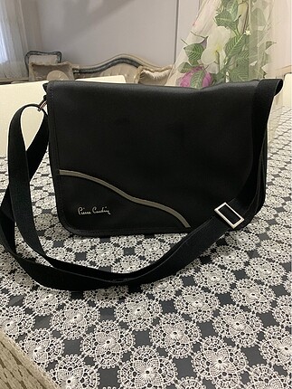 Pierre Cardin askılı çanta