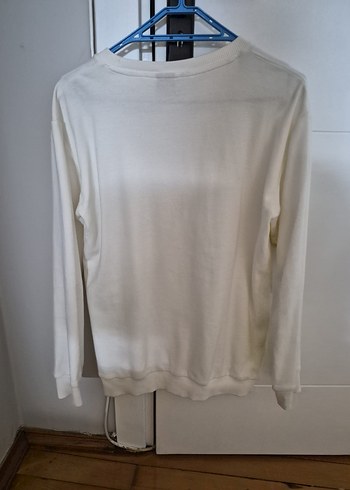 Beyaz Uzun Kollu Erkek çocuk - Görsel 2