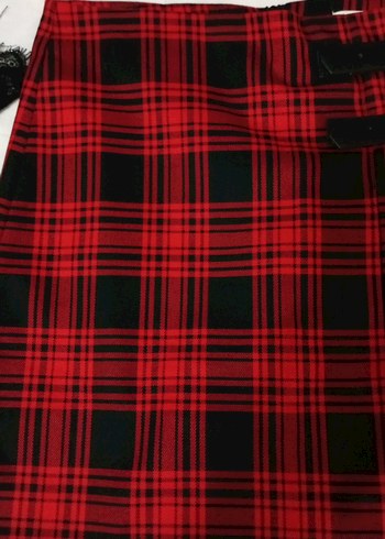 Kemerli Kırmızı Ekose Mini Etek - Görsel 5