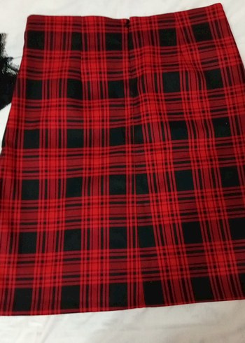 Kemerli Kırmızı Ekose Mini Etek - Görsel 3