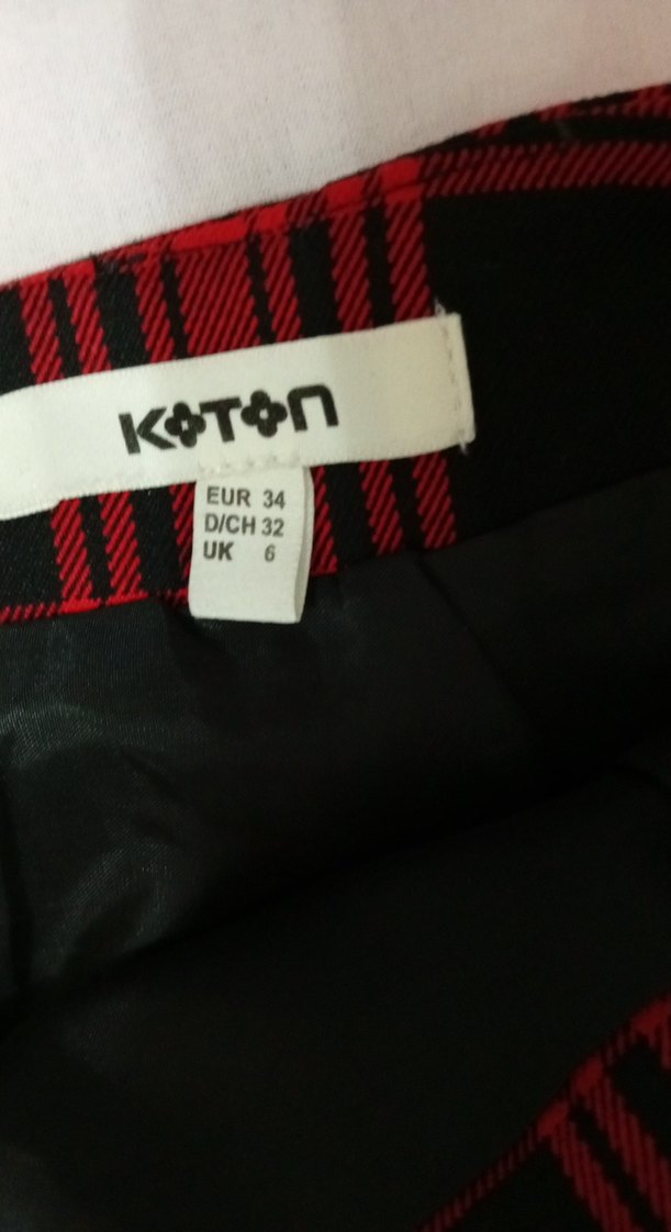 Kemerli Kırmızı Ekose Mini Etek - Görsel 2