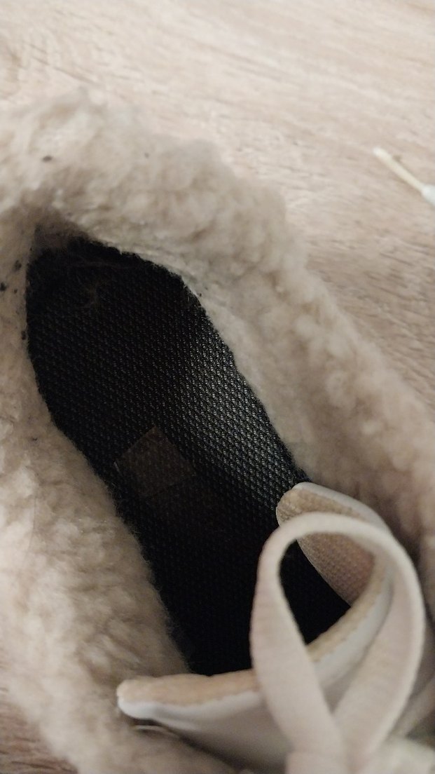 Beyaz Kürklü Dolgu Topuk Kadın Spor Ayakkabı - Görsel 3