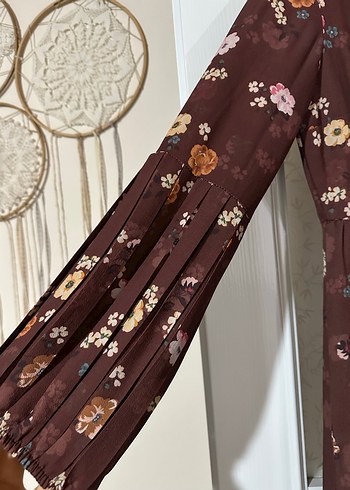 Düğmeli Çiçek Desenli Uzun Kahverengi Bohem Elbise - Görsel 5