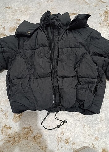 m Beden siyah Renk Pull&bear unisex şisme mont