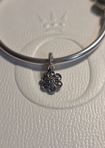 papatya dantel charm