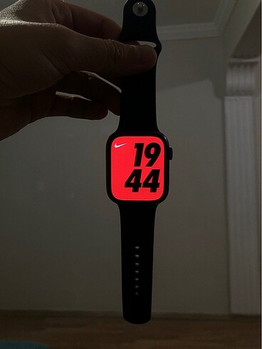 Apple Watch Series 7 GPS Alüminyum 45 mm