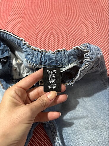 4 Yaş Beden mavi Renk H&M Erkek Çocuk kot şort