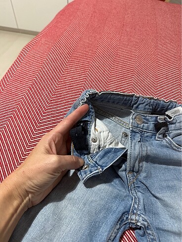 4 Yaş Beden H&M Erkek Çocuk kot şort