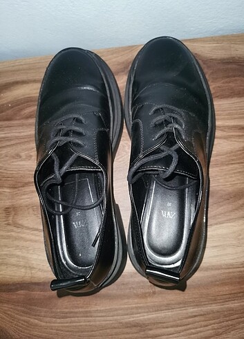 38 Beden siyah Renk Zara 38 Numara Kadın Ayakkabı
