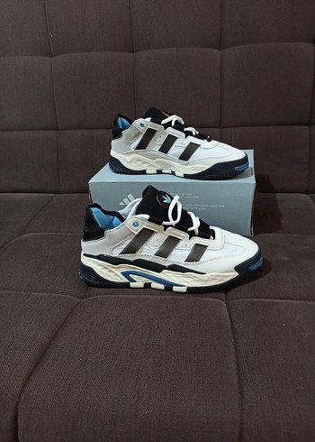 Adidas Erkek Beyaz Spor Ayakkabı
