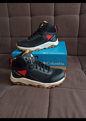 Columbia 42.5