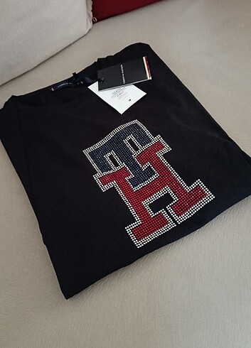 l Beden Tommy Hilfiger kadın tshirt