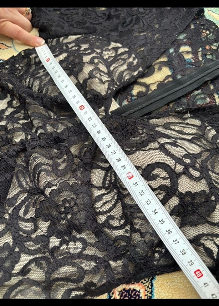 Gece elbisesi dantel detaylı - Görsel 4