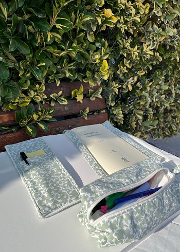 Çiçek Desenli Kitap Kılıfı - Görsel 7