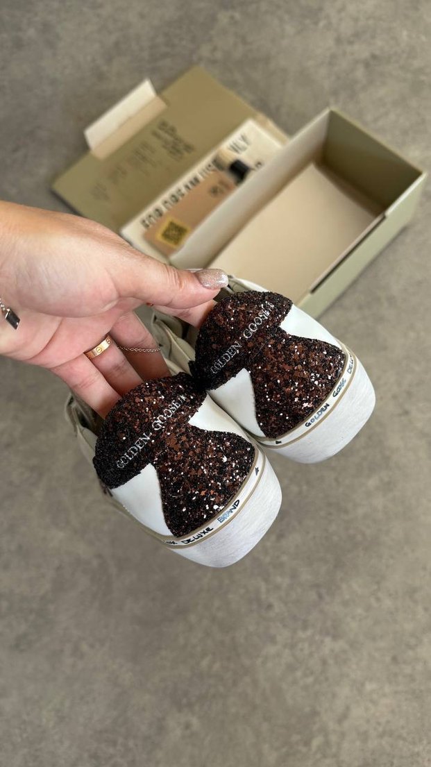 Golden Goose Deluxe - Görsel 2