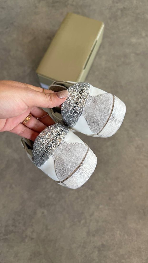 Golden Goose Deluxe - Görsel 2