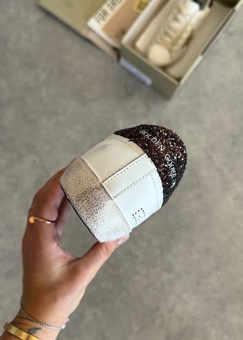 Golden Goose Deluxe - Görsel 3