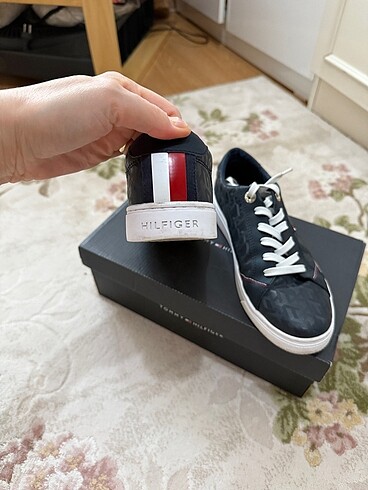 Tommy Hilfiger ayakkabı - Görsel 3