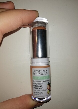 Bronzer kontür