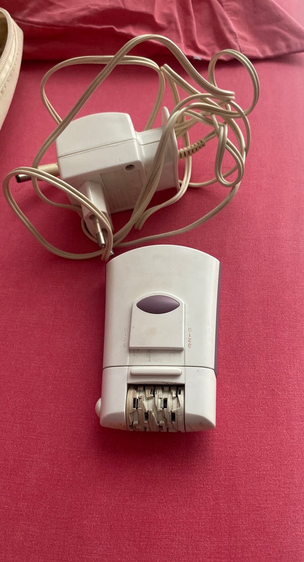 Beyaz Pastel Epilatör - Görsel 2