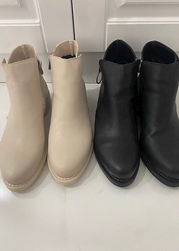 Diğer Tokalı Siyah ve Gri Kadın Botları