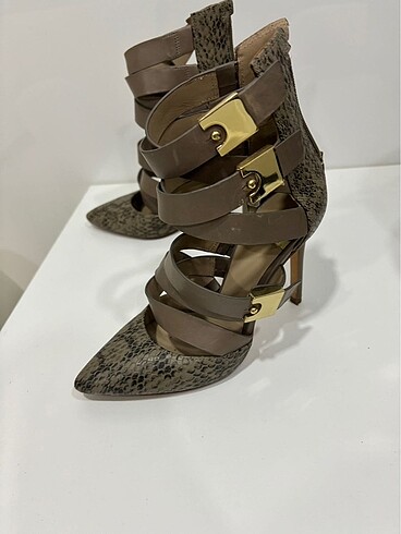 Beymen Marciano