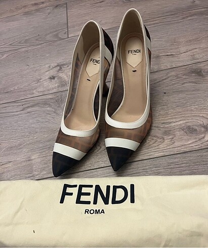 36 Beden Fendi