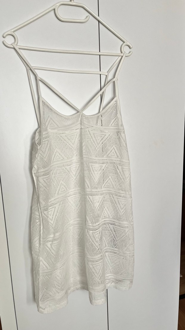 Dantel Detaylı Beyaz V Yaka İnce Askılı Kadın Pareo - Görsel 2