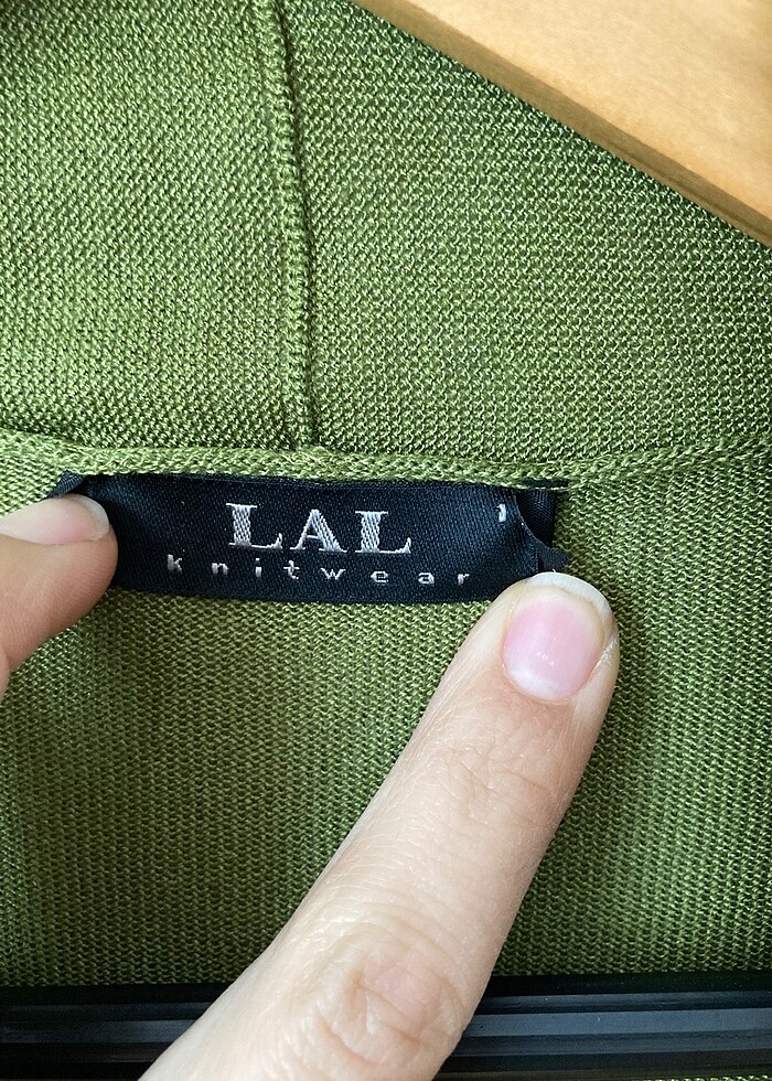 Lal marka triko hırka - Görsel 2