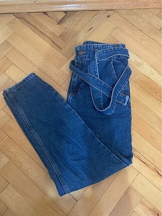mom jean
