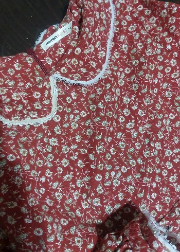 Bordo Çiçekli Uzun Kollu Kız Elbisesi - Görsel 3