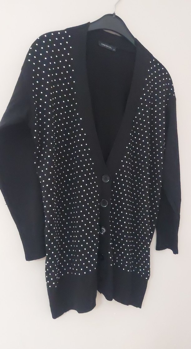 Düğmeli Siyah Midi Hırka - Görsel 2