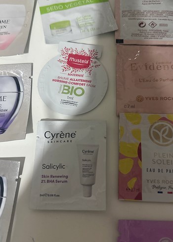 Kadın Cilt Bakım Ürünleri Örnek Seti - Görsel 10