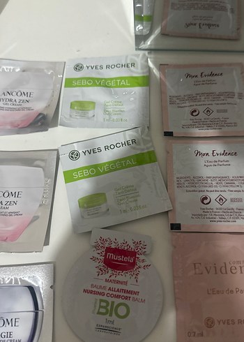 Kadın Cilt Bakım Ürünleri Örnek Seti - Görsel 9