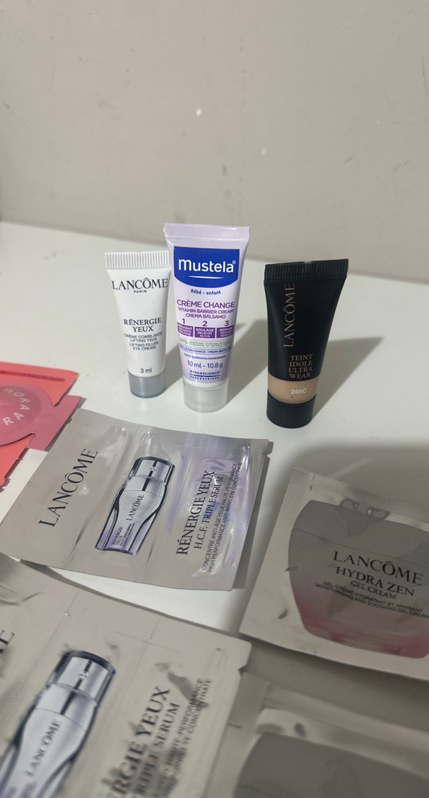 Kadın Cilt Bakım Ürünleri Örnek Seti - Görsel 4