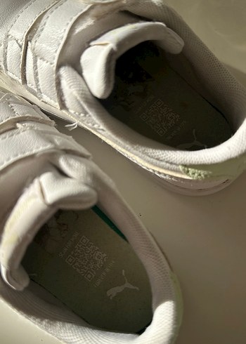 Puma 22 numara beyaz spor ayakkabı - Görsel 2