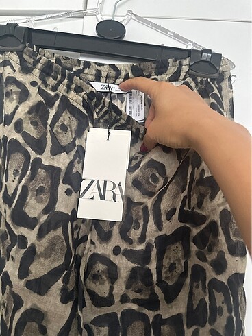 Zara Zara leopar pantolon