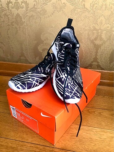 Orjinal Nike 36,5 Numara