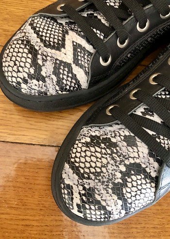 GERÇEK DERİ YURDIŞINDAN - Görsel 8