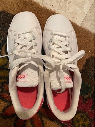 Adidas bayan ayakkabı