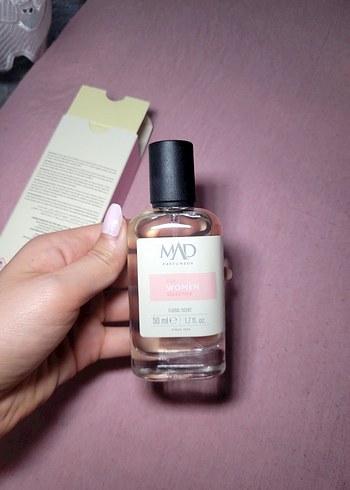 Diğer MD Kadın Parfümü 50 ml H102