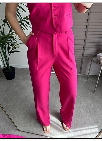 Kumaş pembe pantolon 