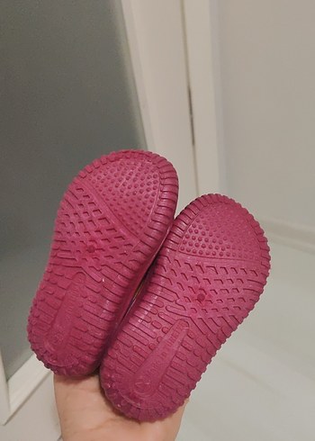 Renkli yapışkanlı Kız Çocuk Ev Terliği - Görsel 3